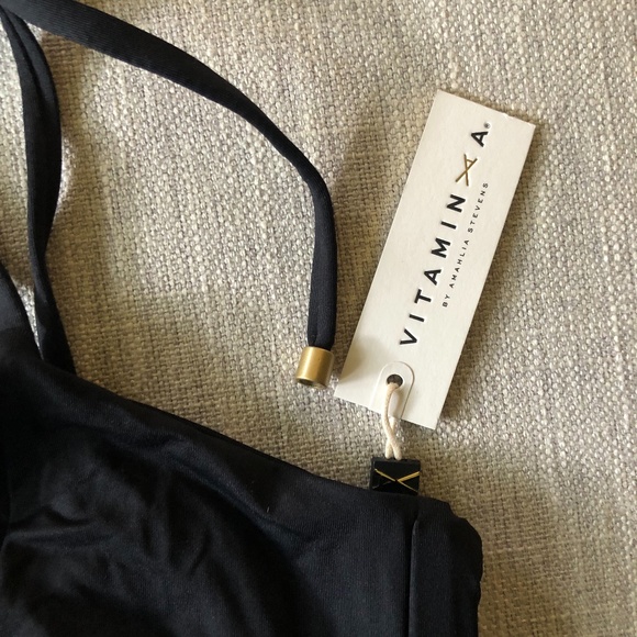 Vitamin A Zuma Top (size S) NWT - Picture 4 of 6